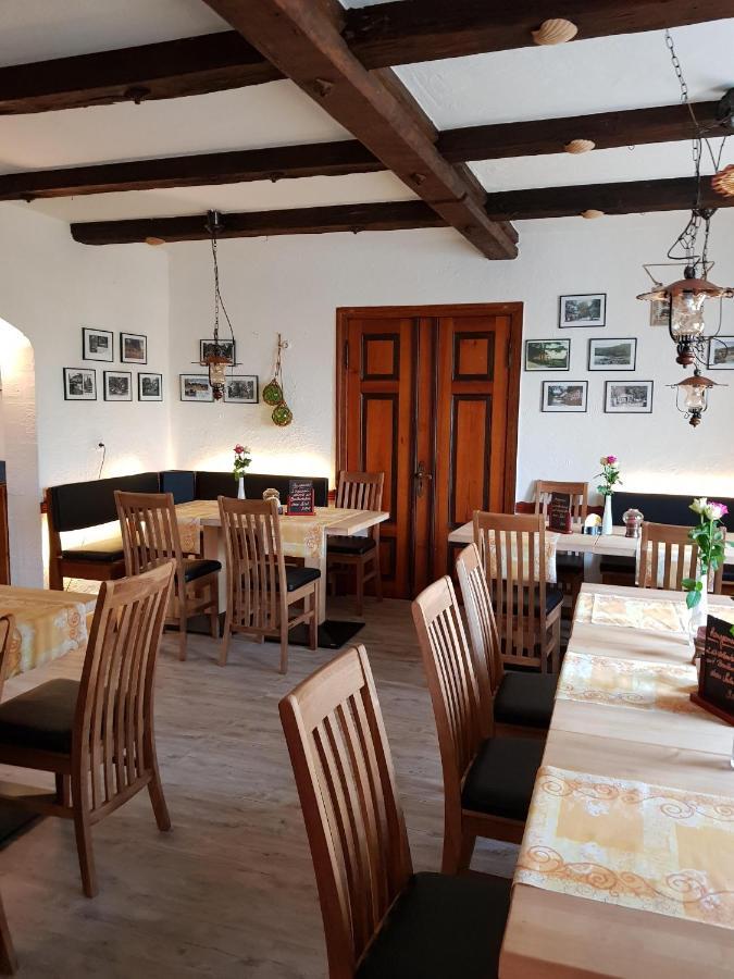 Gasthof Alte Fischerhuette Altfriesack المظهر الخارجي الصورة