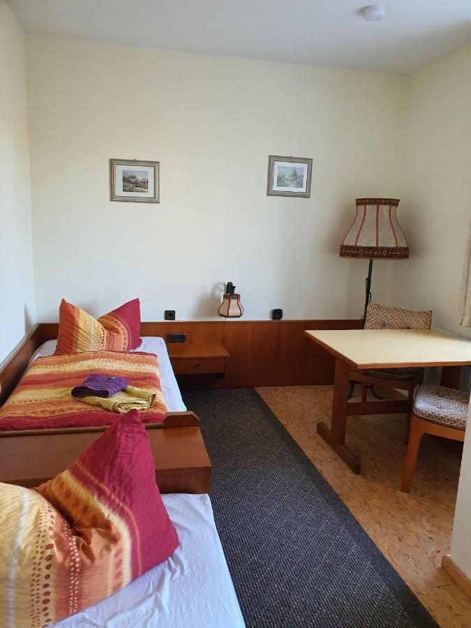 Gasthof Alte Fischerhuette Altfriesack الغرفة الصورة